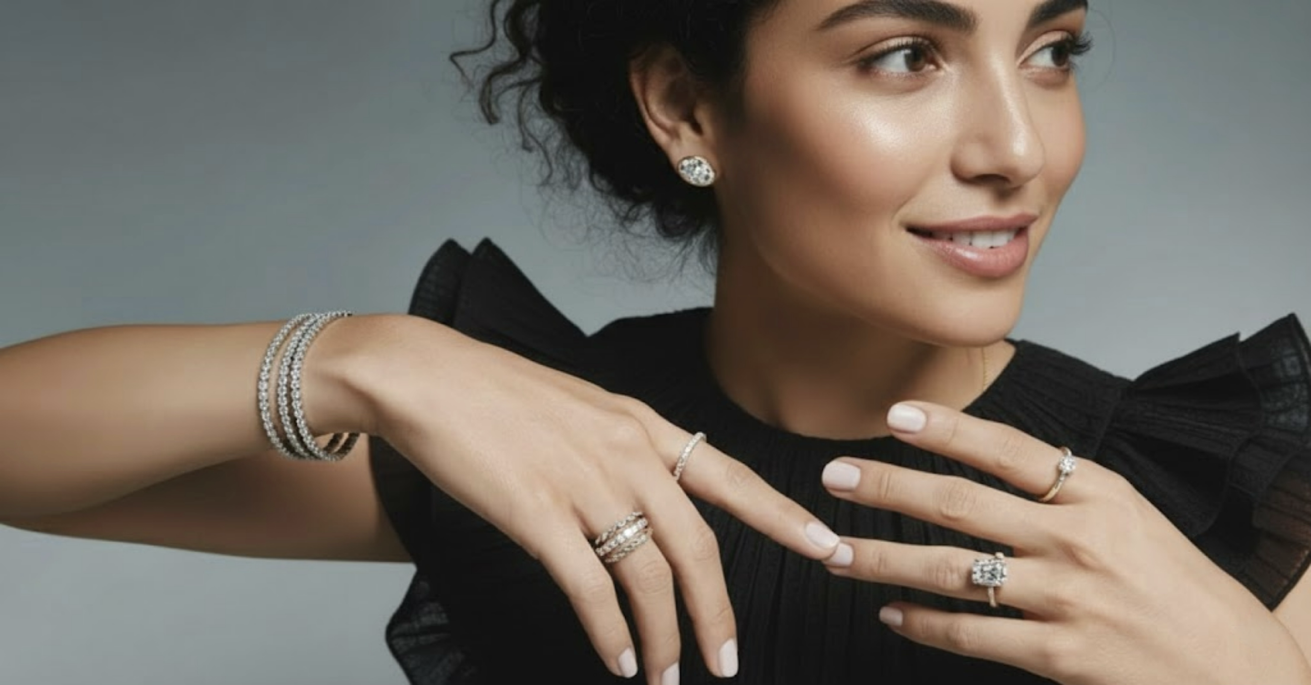 DISCOVER THE COLLECTION